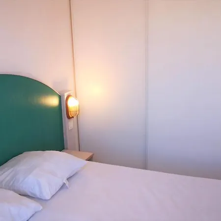 Les Pins Bleus 아파트