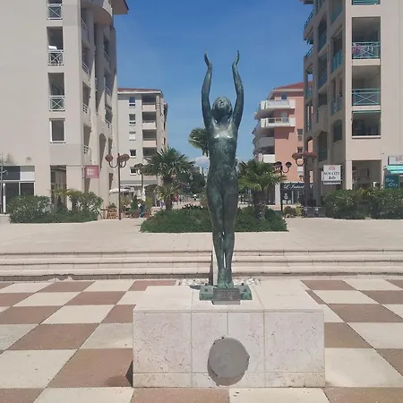 Les Pins Bleus 아파트 주앙레핑