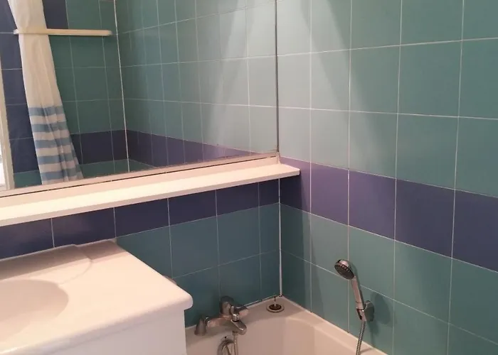 Les Pins Bleus Appartement